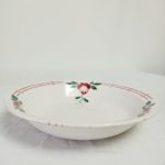 Vue de profil du plat creux Digoin Sarreguemines modèle Castille